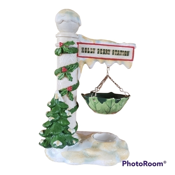 YANKEE CANDLE Christmas Hanging Wax Tart Burner Holly Berry Station North Pole - Picture 3 of 9